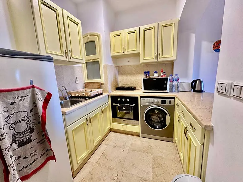Küche/Kitchen