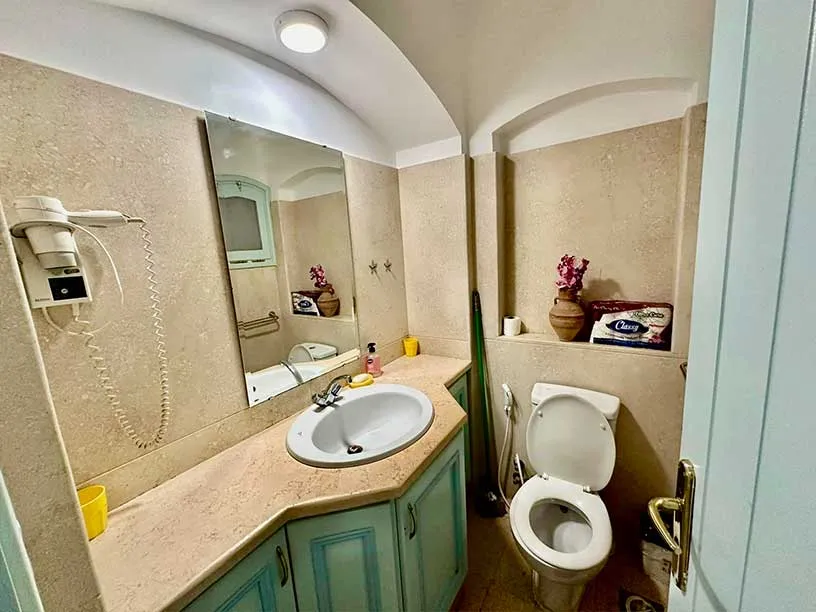 Badezimmer/Bathroom